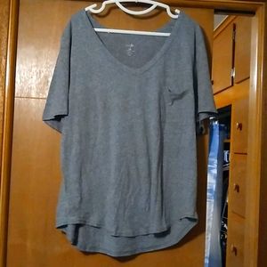 Woman's tee-shirt